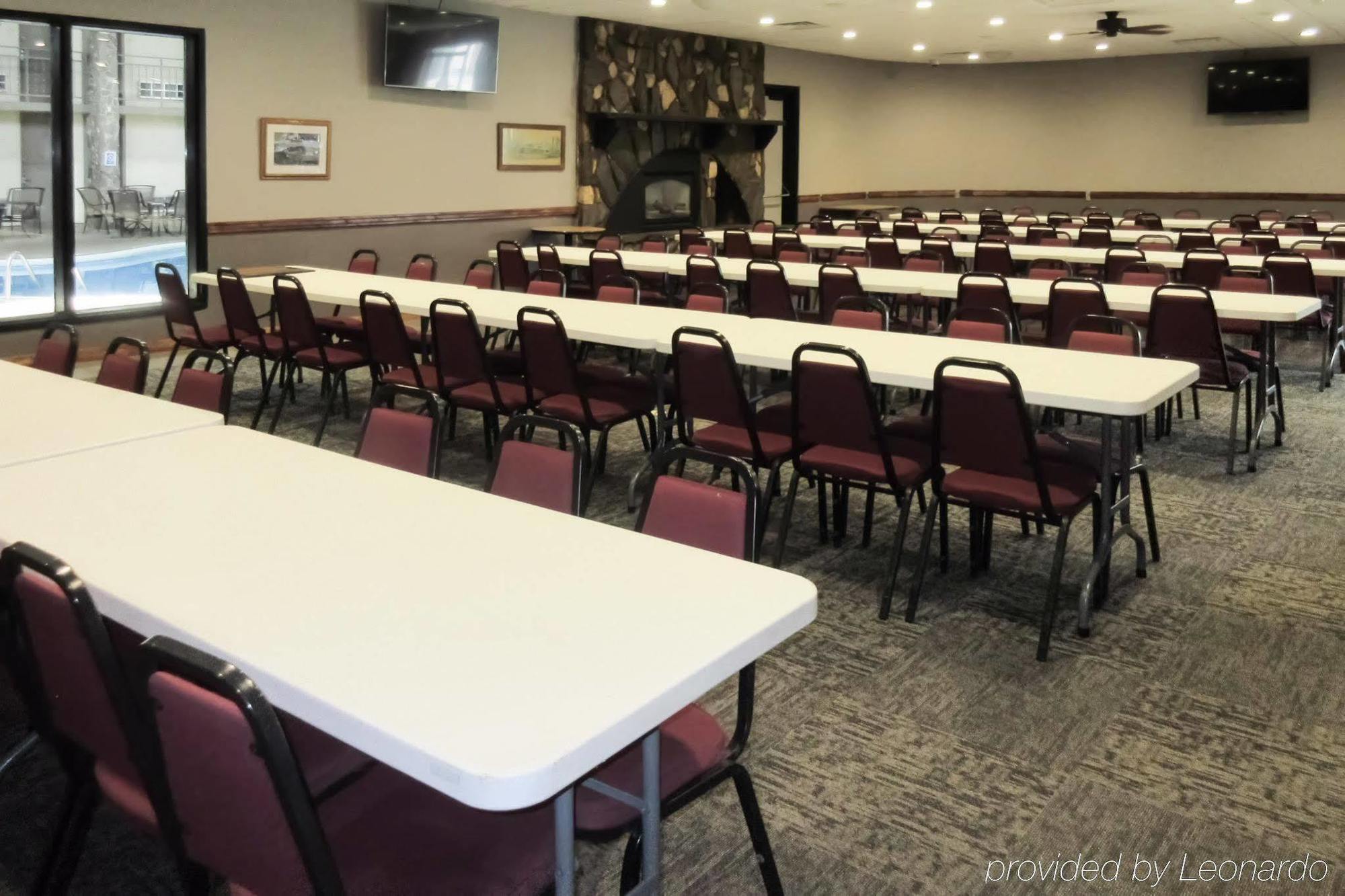 Econo Lodge Inn & Suites ברוקינגס מראה חיצוני תמונה